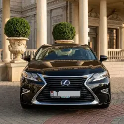 Lexus ES, 2016
