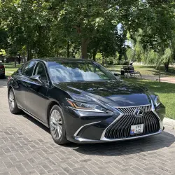 Lexus ES, 2019