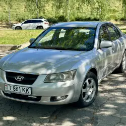 Hyundai Sonata, 2005