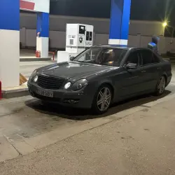 Mercedes-Benz E-Class, 2004