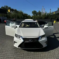 Lexus ES, 2014