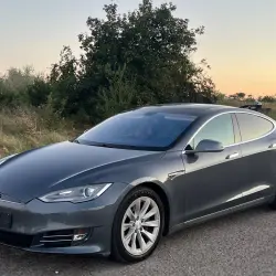 TESLA S, 2014