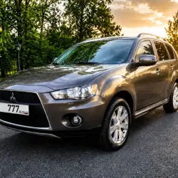 Mitsubishi Outlander, 2011