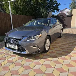 Lexus ES, 2014