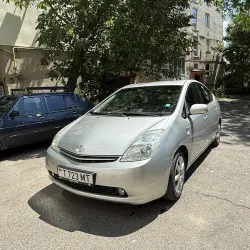 Toyota Prius, 2005