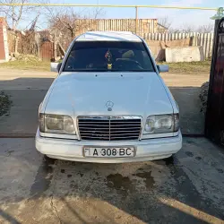 Mercedes-Benz W124, 1990