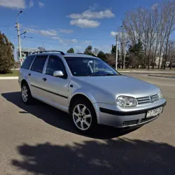 Volkswagen Golf, 2004