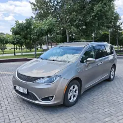 Chrysler Pacifica, 2018