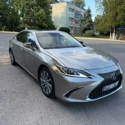 Lexus ES, 2019