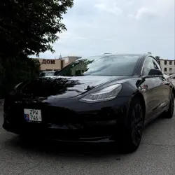 TESLA 3, 2018