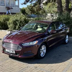 Ford Fusion, 2013