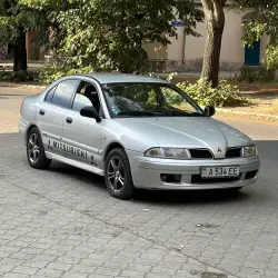 Mitsubishi Carisma, 2001