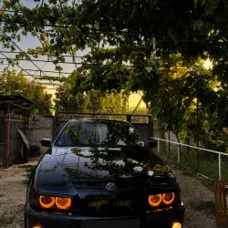 BMW 5 Series, 2000