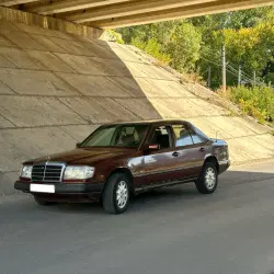 Mercedes-Benz E-Class, 1987