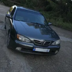 Nissan Primera, 2000