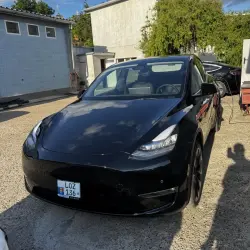 TESLA Y, 2023