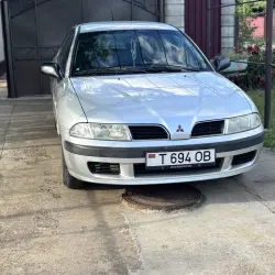 Mitsubishi Carisma, 2000