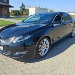Lincoln MKZ, 2016