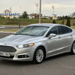 Ford Fusion, 2015