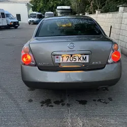 Nissan Altima, 2003