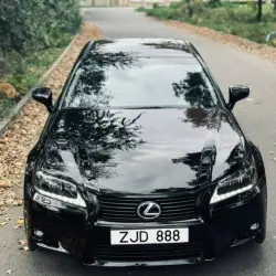 Lexus ES, 2014