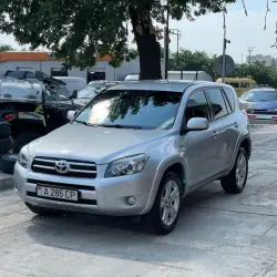 Toyota RAV4, 2007