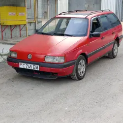 Volkswagen Passat, 1992