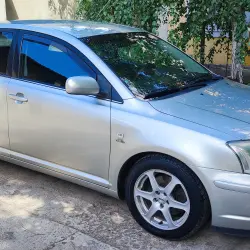 Toyota Avensis, 2003