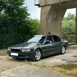 BMW 7 Series, 2000