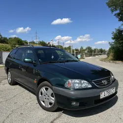 Toyota Avensis, 2000