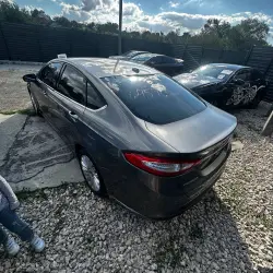 Ford Fusion, 2014