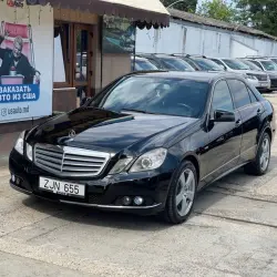 Mercedes-Benz E-Class, 2010