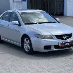 Honda Accord, 2004