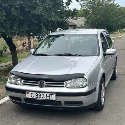 Volkswagen Golf, 2000