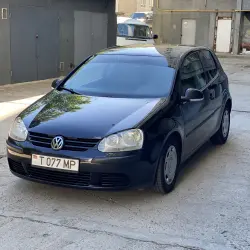 Volkswagen Golf, 2004