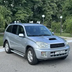 Toyota RAV4, 2002