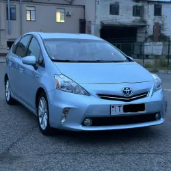 Toyota Prius, 2012