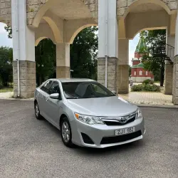 Toyota Camry, 2012