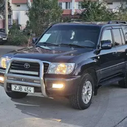 Toyota Land Cruiser, 2001