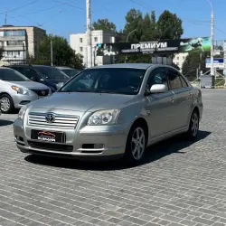 Toyota Avensis, 2004