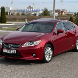 Lexus ES, 2012